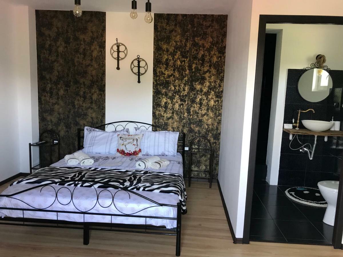 فندق Văleniفي  Casa Relax المظهر الخارجي الصورة